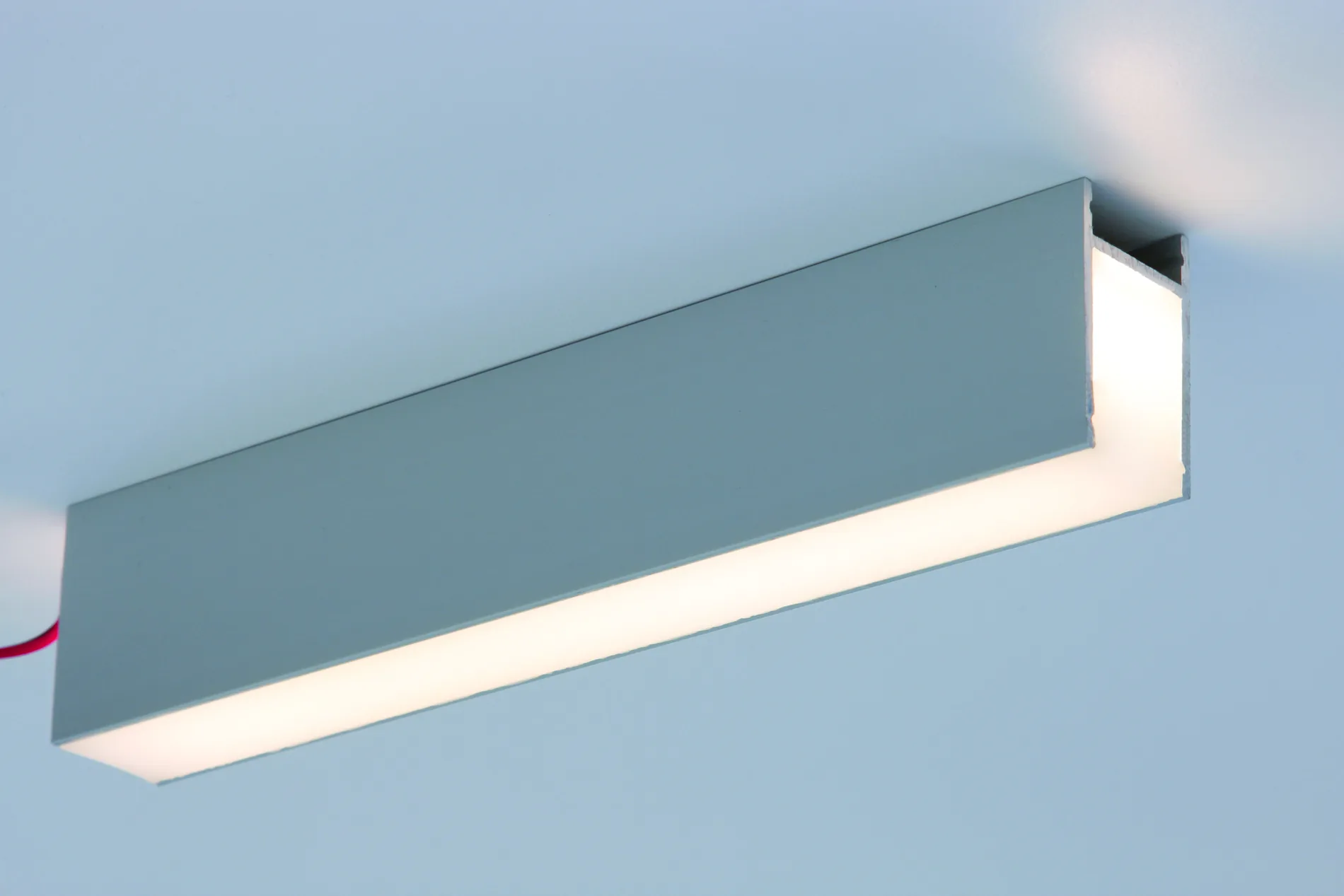 Alurays aluminium profile with casting