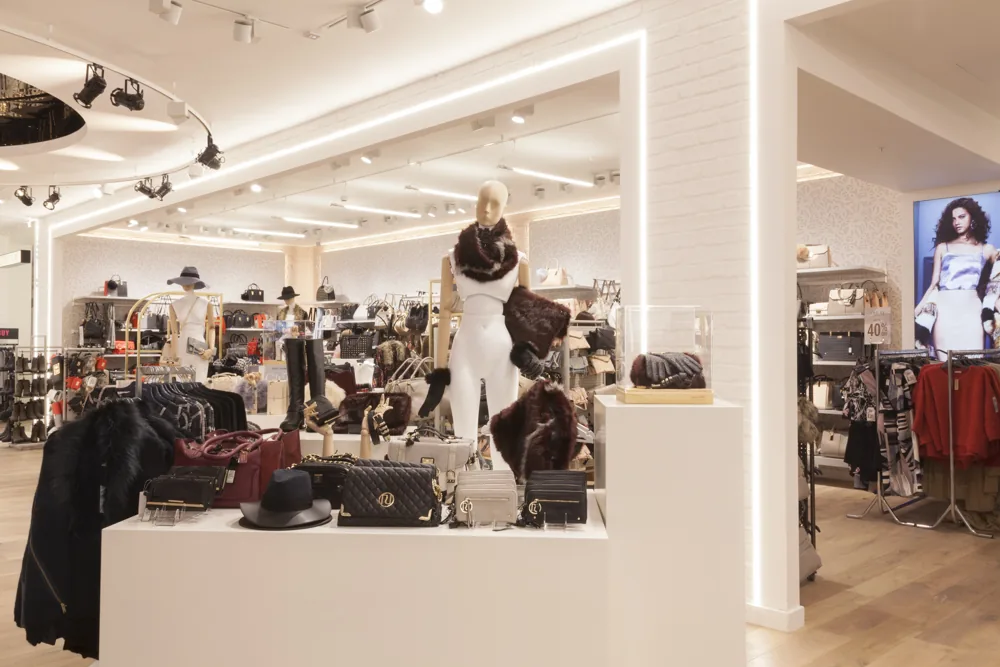 River Island Uk – Project view 4
