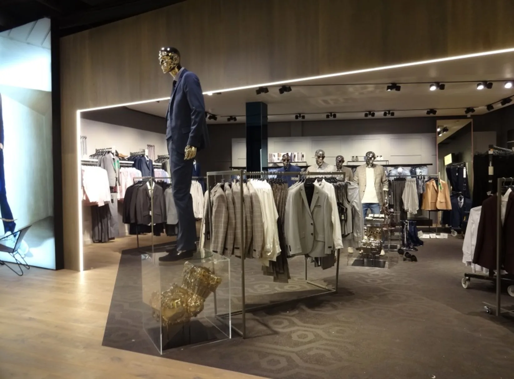 River Island Uk – Project view 7
